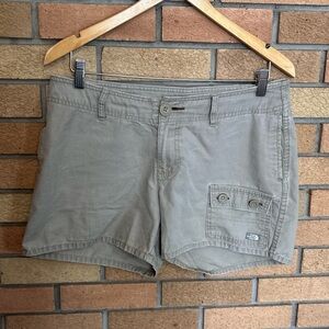 The North Face Women’s Beige/Gray 4” Hiking Outdoor Athletic Shorts Size 10